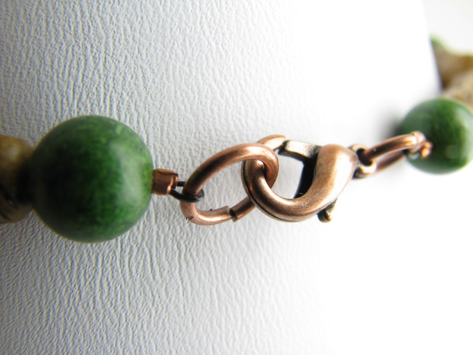 Lobster clasp close-up