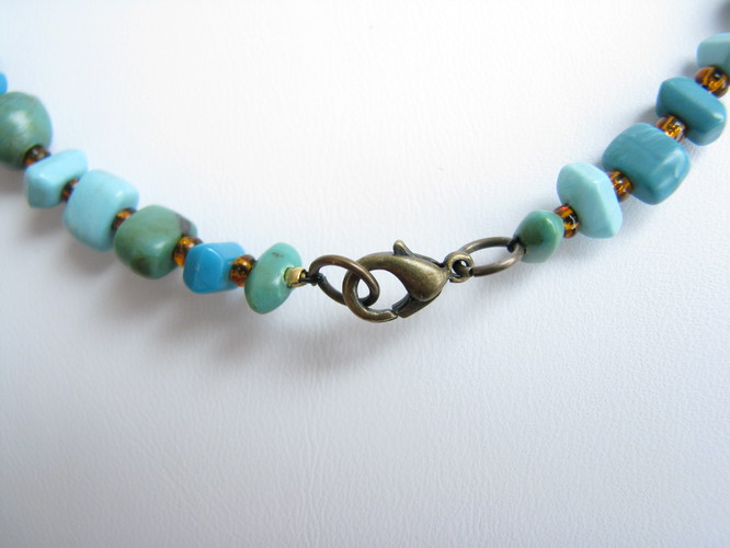 Lobster clasp close-up